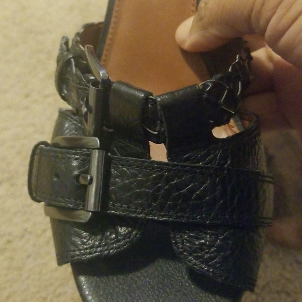 Sandals - Picture 6 of 6